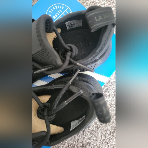 Adidas women's 5 - Picture 3 of 5